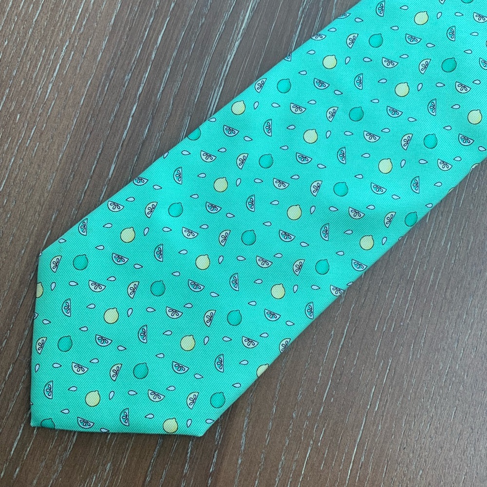 Vineyard Vines Lemon and Lime Tie